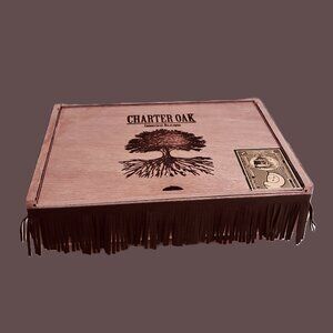 Suenos de Saundra, RARE CHARTER OAK Wooden Cigar Box, Artful Storage